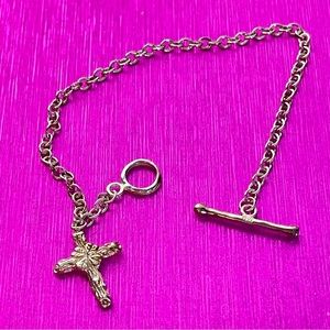 True Hearts 925 Silver Cross Bracelet with Toggle Clasp
